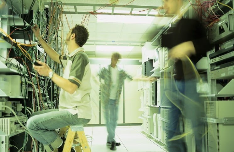 Perspectives d’emploi dans les TI : réalité, possibilités, comment trouver