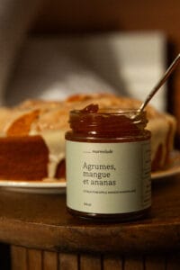 Produit collecte de fonds. Marmelade agrumes, mangue et ananas.